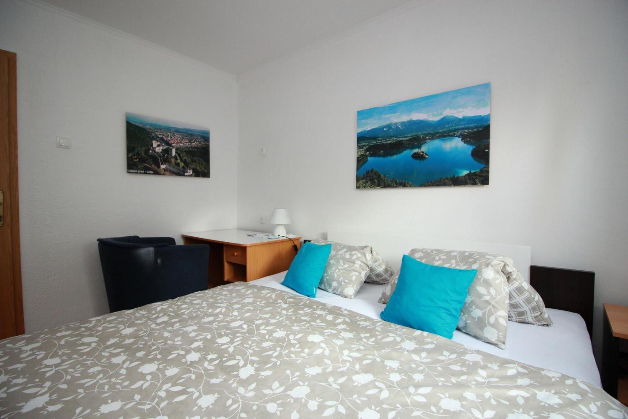 Guesthouse Veles Slovenska Bistrica Habitación foto
