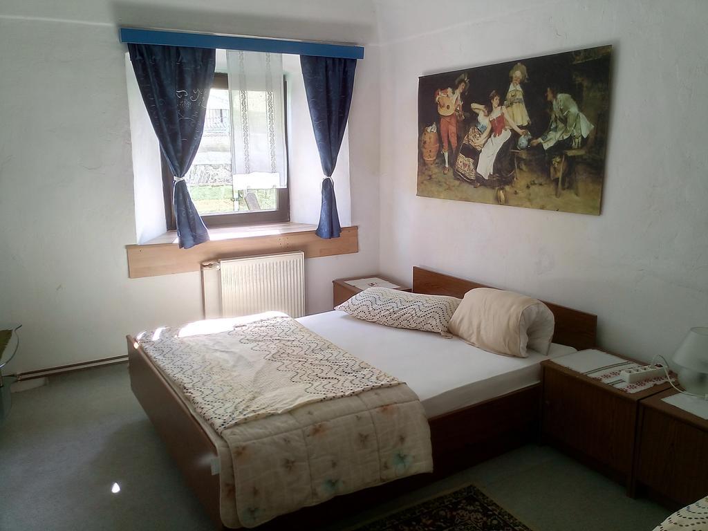 Guesthouse Veles Slovenska Bistrica Exterior foto