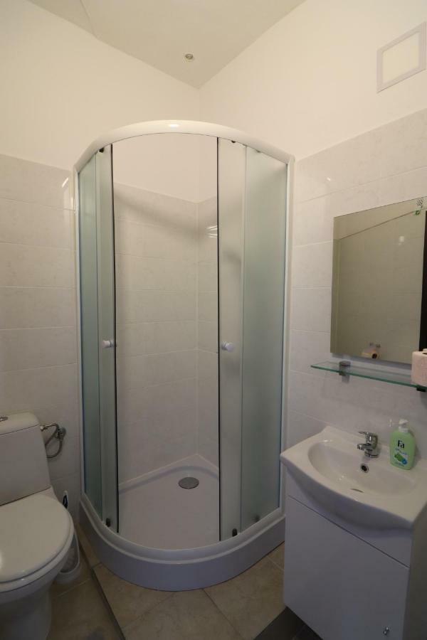 Guesthouse Veles Slovenska Bistrica Exterior foto